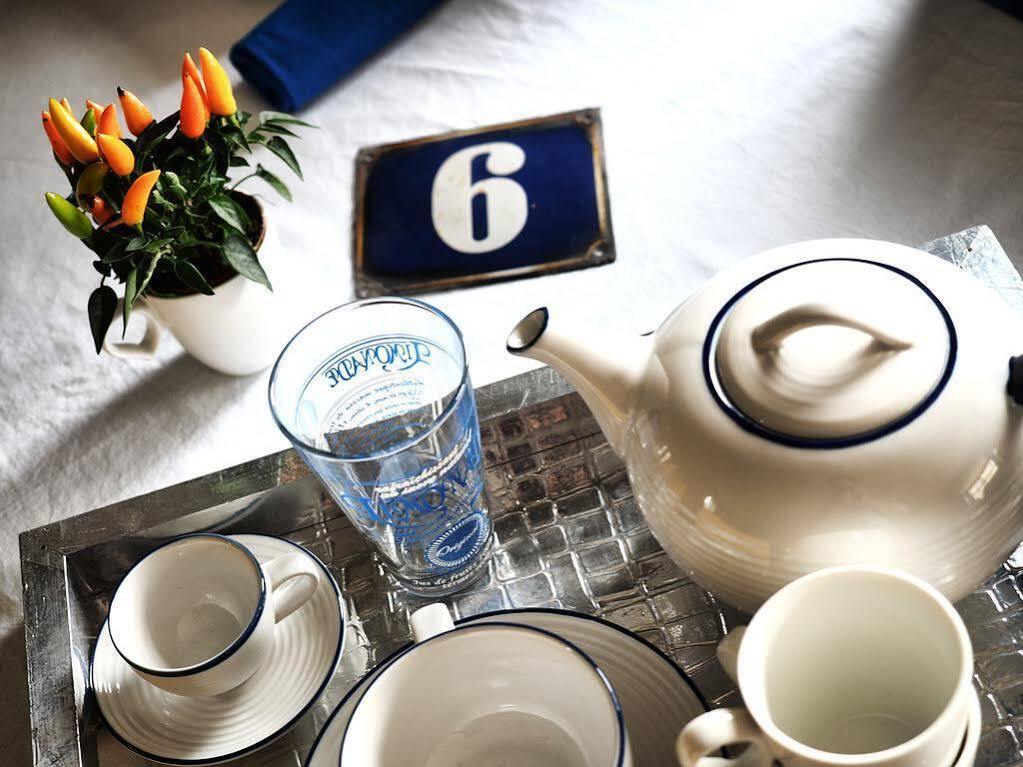 Bed and Breakfast That Amazing Place Гарлоу Екстер'єр фото